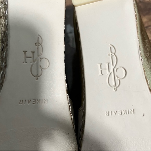 Cole Haan Women Sz 8B Nike Air Ava Open Toe Wedge Pumps Heel Sandals White Gold - Picture 9 of 11